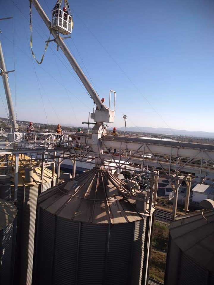 Equipo de Manejo de Materiales